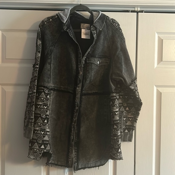 Oli & Hali Jackets & Blazers - Denim Jacket